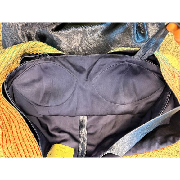 Top - Picture 10 of 10